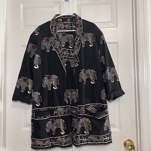 African elephant print blazer black, two front pockets size, Oversized M